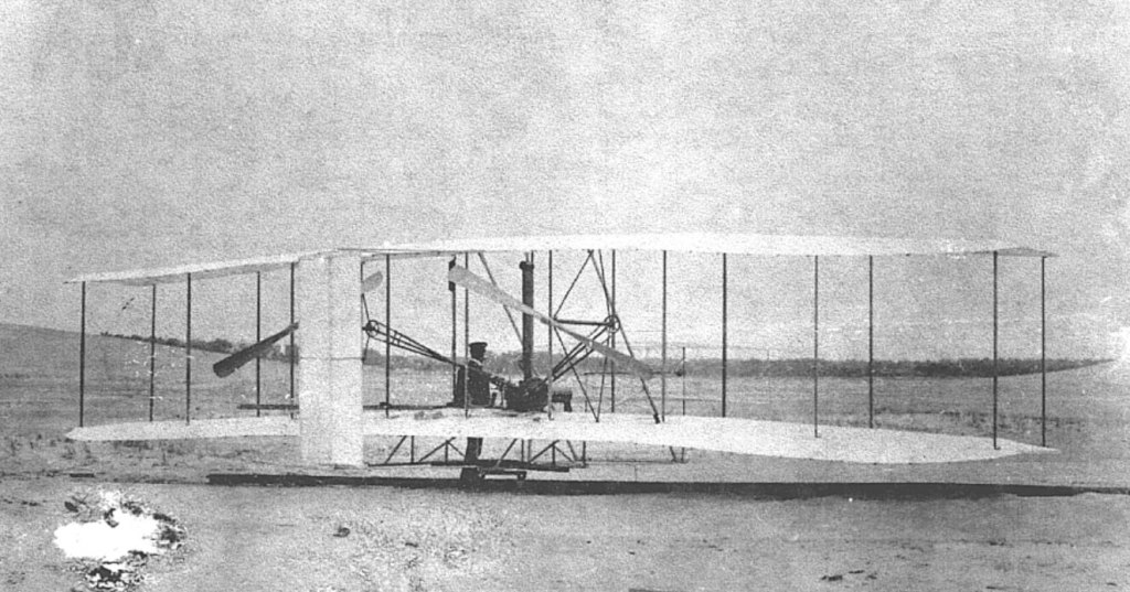 The Wright brothers first powered aircraft, Flyer I, 1903 (image: Wright Brothers Aeroplane Company).