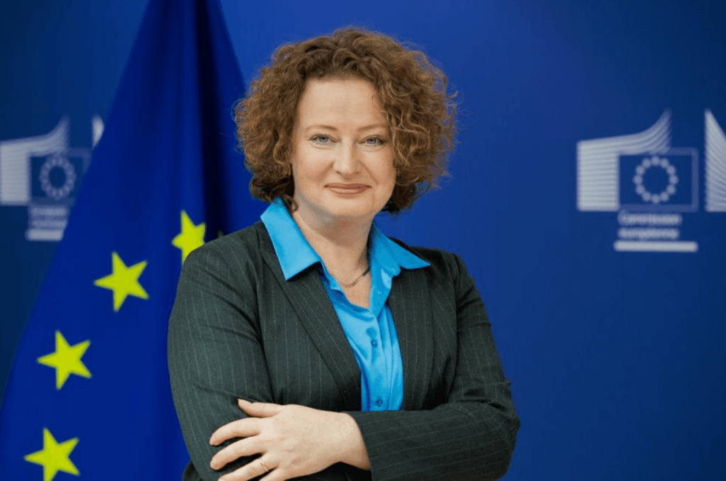 Eva Hrncirova is a spokesperson of the European Commission responsible for health-related topics