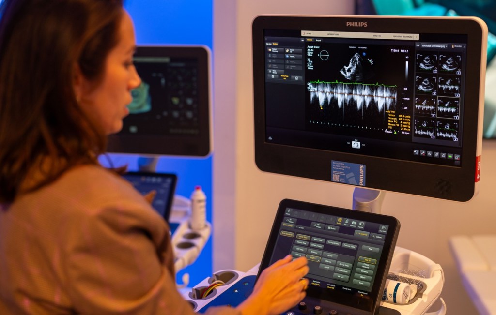 AutoMeasure saves 51% of time, effectively allowing the same person, using the same equipment, to treat nearly twice as many patients as before