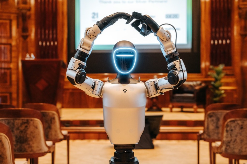 “I can’t just go outside with the robot, since autonomous robots are not regulated yet. It’s neither a pet nor a car.”
